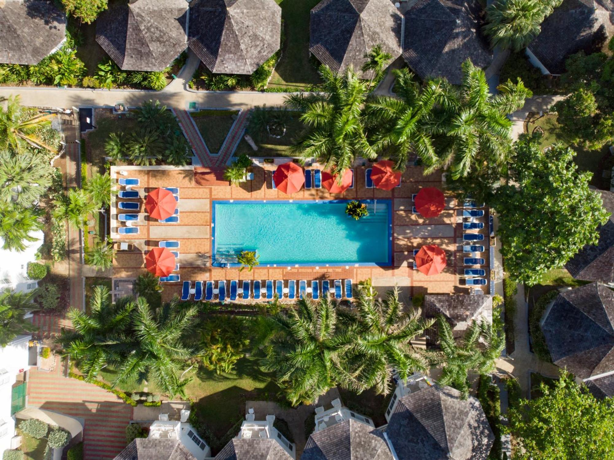 Decameron Club Caribbean Runaway Bay, Ramada All-Inclusive Resort Екстериор снимка
