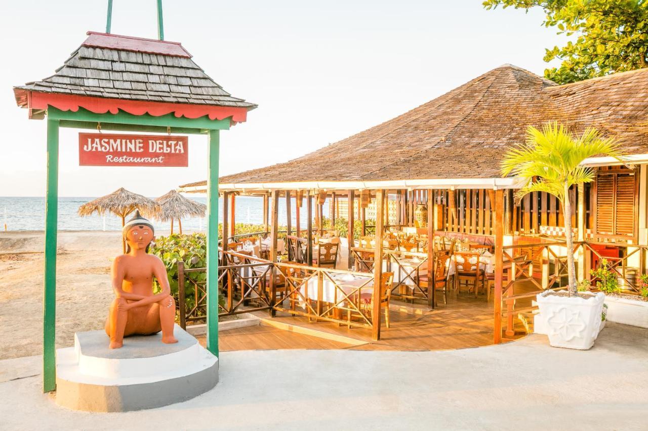 Decameron Club Caribbean Runaway Bay, Ramada All-Inclusive Resort Екстериор снимка